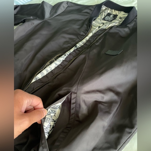 Volcom Bomber Jacket - Picture 8 of 13